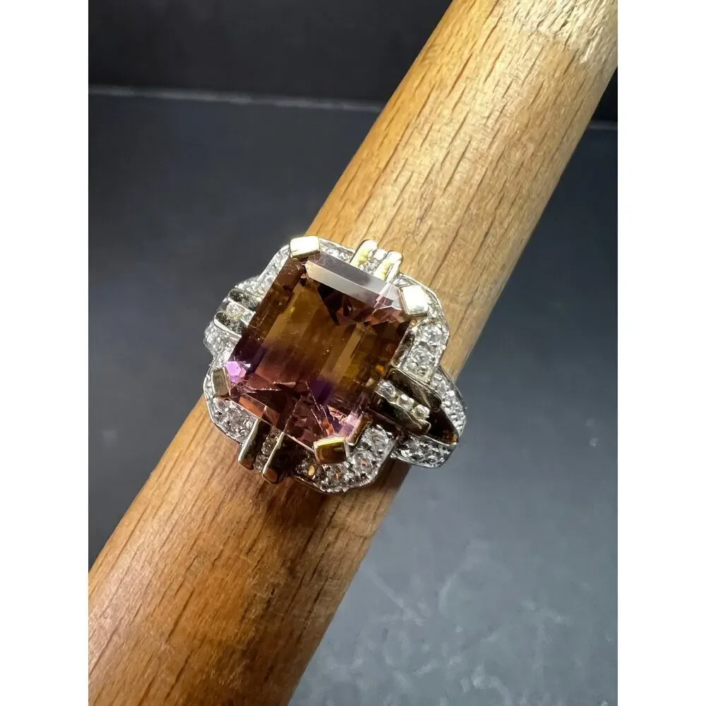 unknown vintage gold